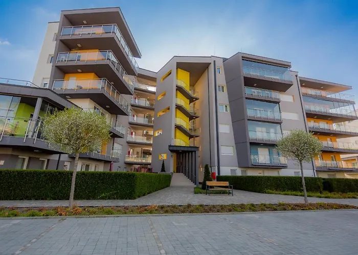 Pet friendly Admiral Luxury III Apartman By Bltn Siofok