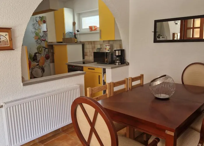 Pet friendly Uwes Apartment Siofok