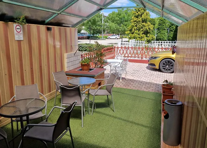 Napsugar Apartmanhaz Siofok